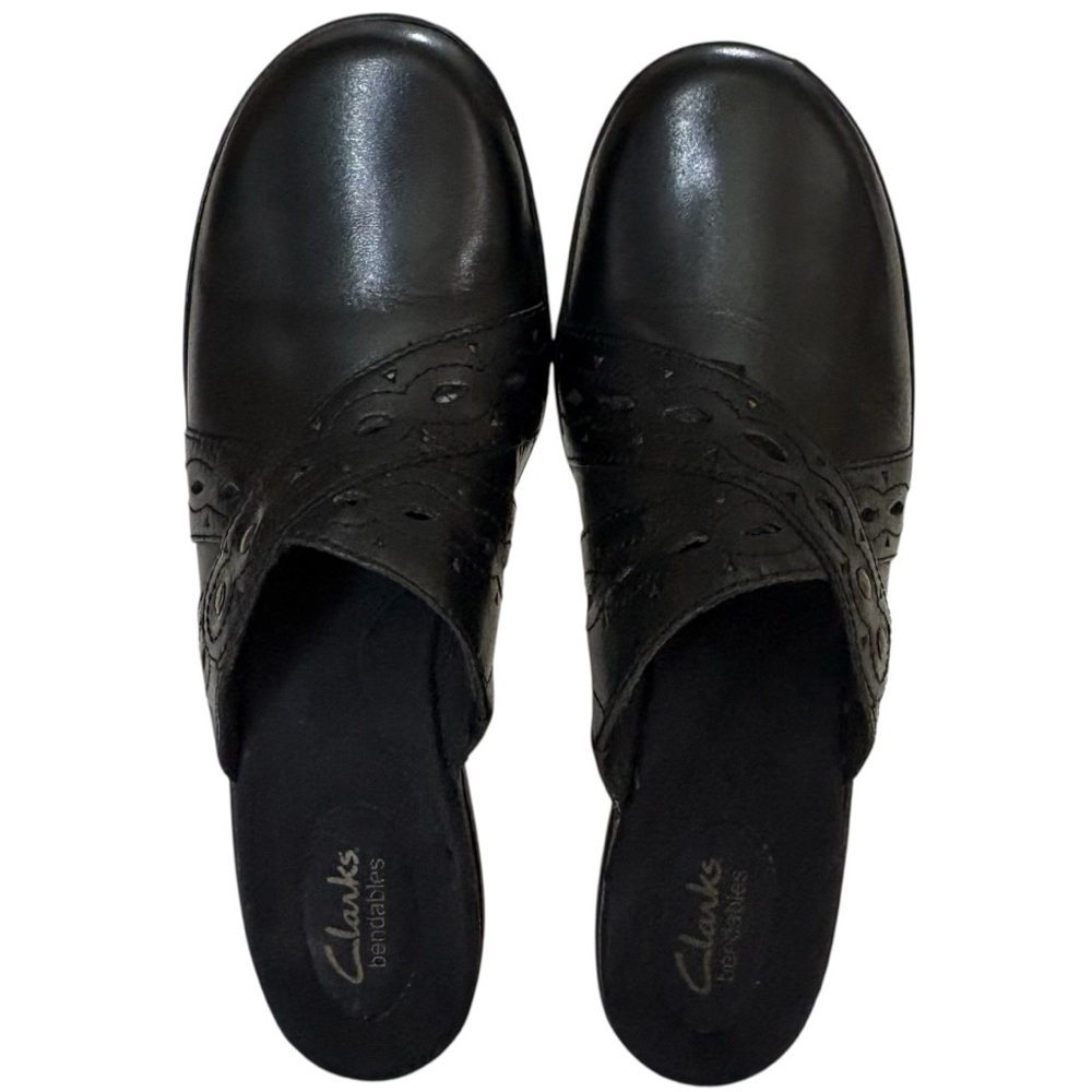 Clarks Bendables Women's Black Leather Slip on Mule Clogs